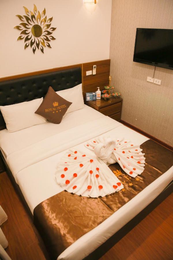 Royal Hotel Hanoï Extérieur photo